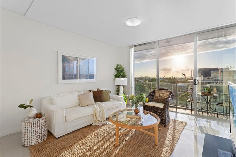 Photo - 1703/39 Rhodes Street, Hillsdale NSW 2036 - Image 3