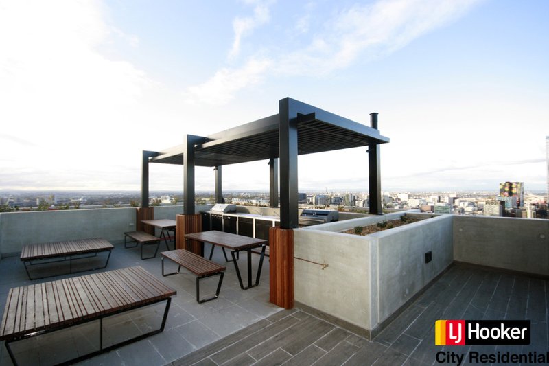 Photo - 1703/65 Dudley Street, West Melbourne VIC 3003 - Image 7
