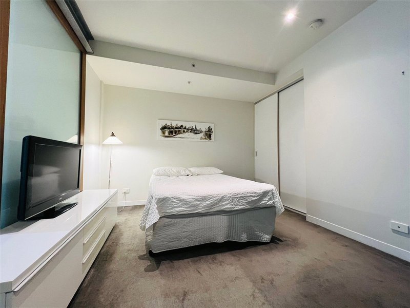 Photo - 1704/280 Spencer Street, Melbourne VIC 3000 - Image 3