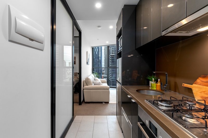 Photo - 1704/33 Clarke Street, Southbank VIC 3006 - Image 5