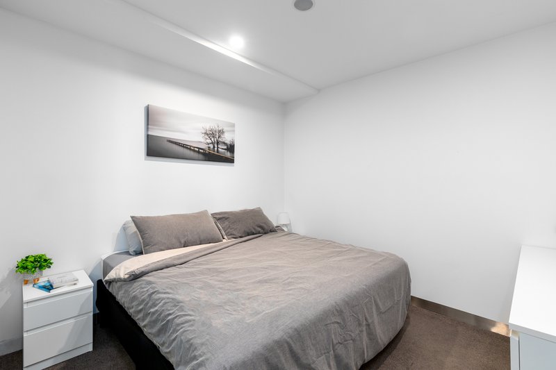 Photo - 1704/33 Clarke Street, Southbank VIC 3006 - Image 4