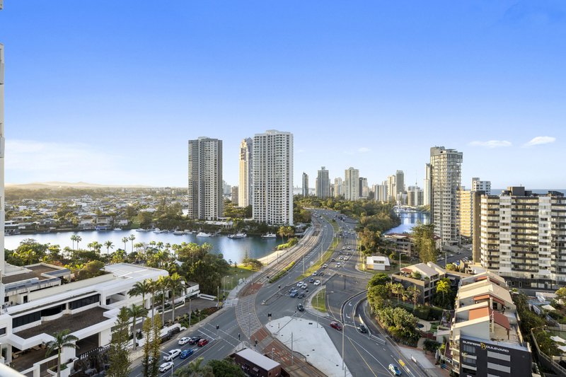 Photo - 1704/3422 Surfers Paradise Boulevard, Surfers Paradise QLD 4217 - Image 10