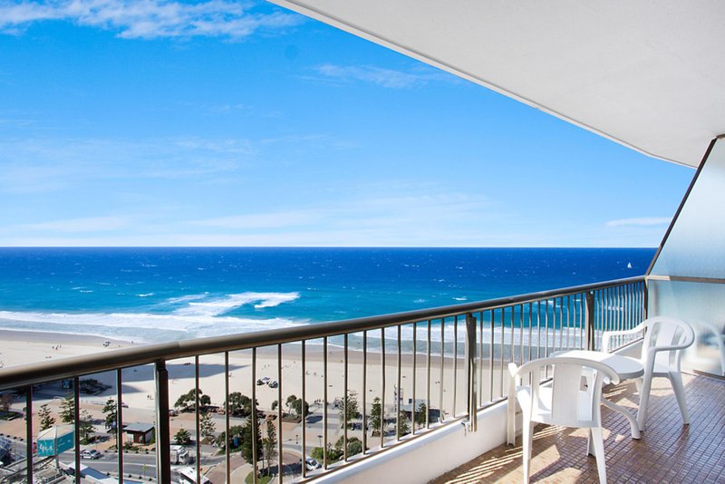 Photo - 1704/9 Trickett Street, Surfers Paradise QLD 4217 - Image 1