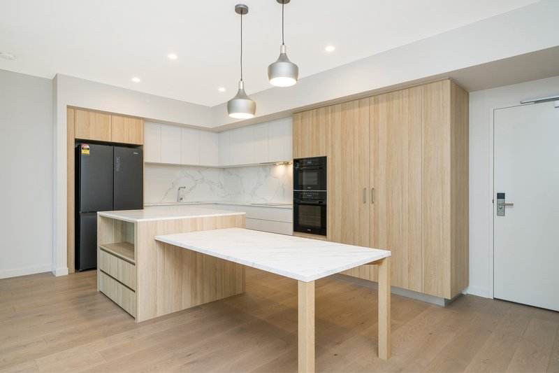 Photo - 1705/3 Kintail Road, Applecross WA 6153 - Image 6
