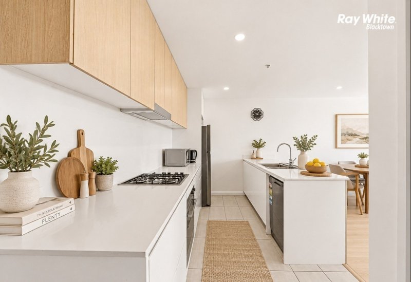 Photo - 1705/5 Second Avenue, Blacktown NSW 2148 - Image 3