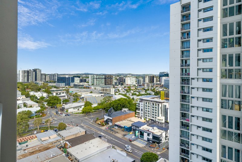 Photo - 1706/37 Mayne Road, Bowen Hills QLD 4006 - Image 17