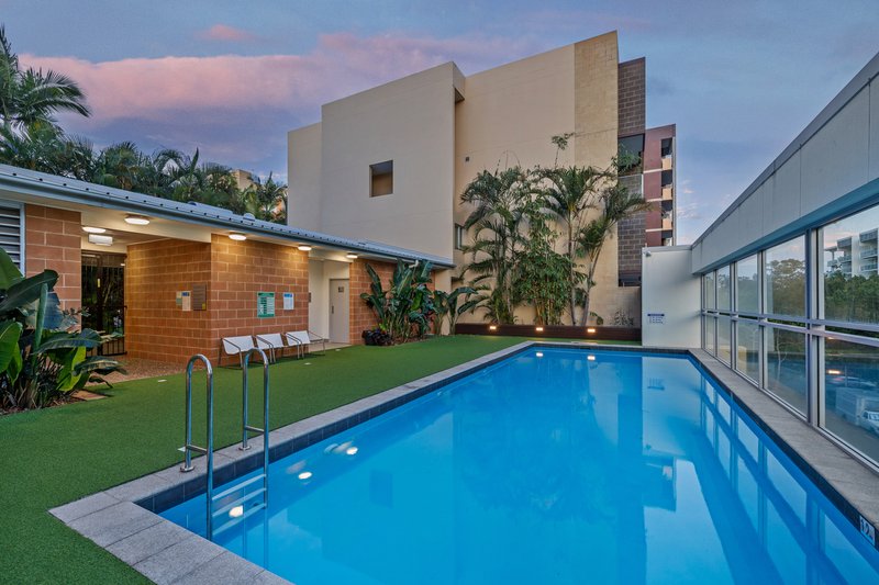 Photo - 1706/41 Blamey Street, Kelvin Grove QLD 4059 - Image 7