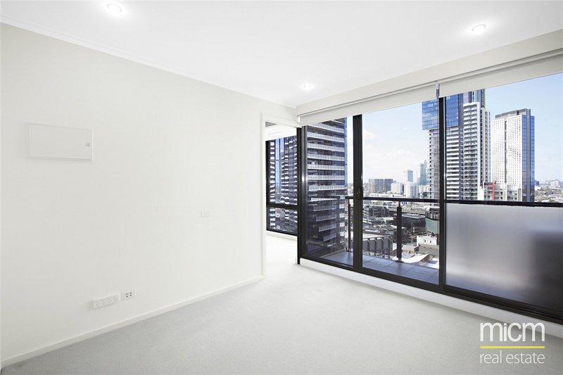 Photo - 1706/63 Whiteman Street, Southbank VIC 3006 - Image 4