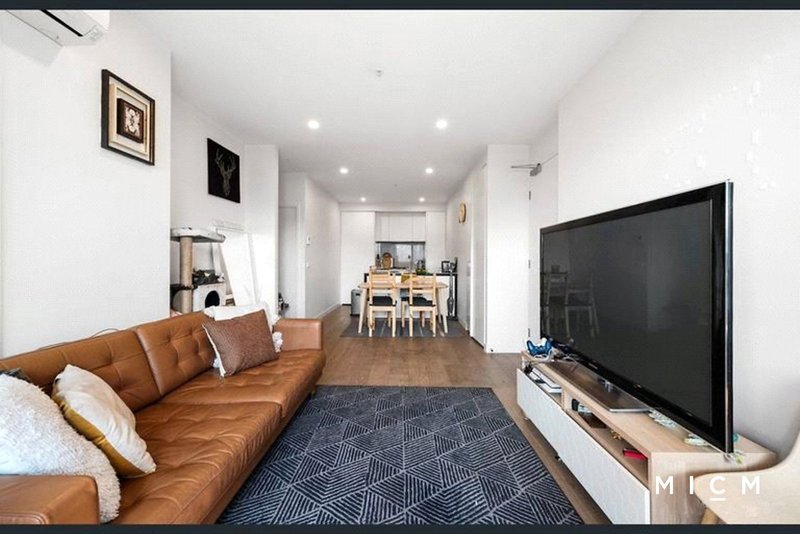 Photo - 1706/89 Gladstone Street, South Melbourne VIC 3205 - Image 2