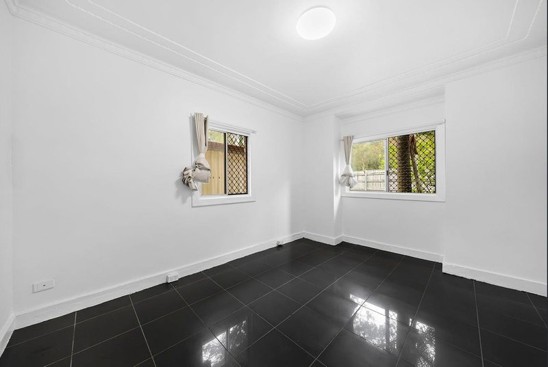 Photo - 1707 Wynnum Road, Tingalpa QLD 4173 - Image 9