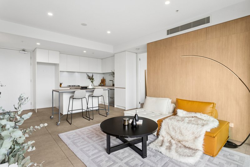 Photo - 1707/17 Penny Place, Adelaide SA 5000 - Image 5