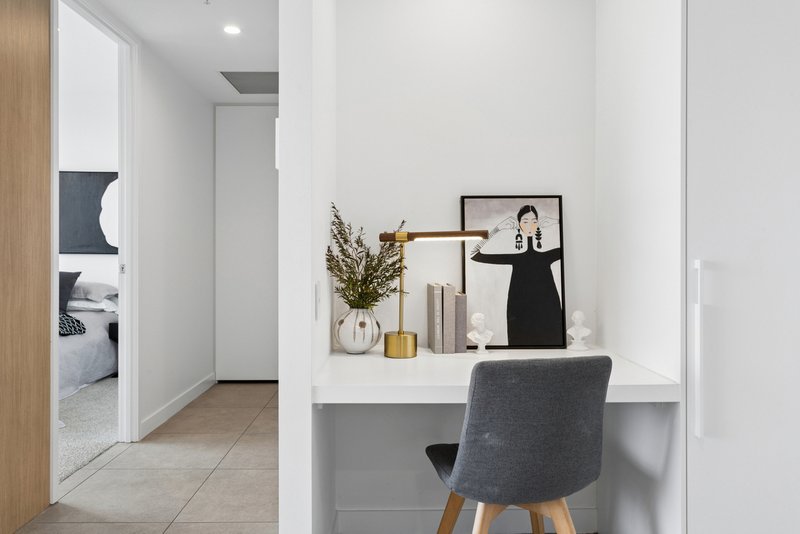 Photo - 1707/17 Penny Place, Adelaide SA 5000 - Image 15