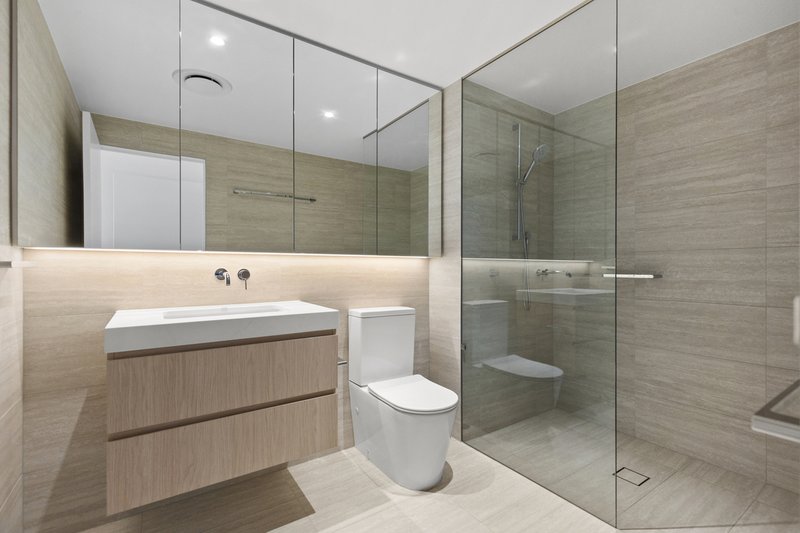 Photo - 1708/116 Laver Drive, Robina QLD 4226 - Image 10