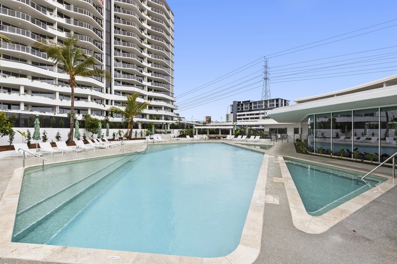 Photo - 1708/116 Laver Drive, Robina QLD 4226 - Image 16