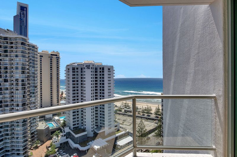 Photo - 1708/1709 25 Laycock Street, Surfers Paradise QLD 4217 - Image 16