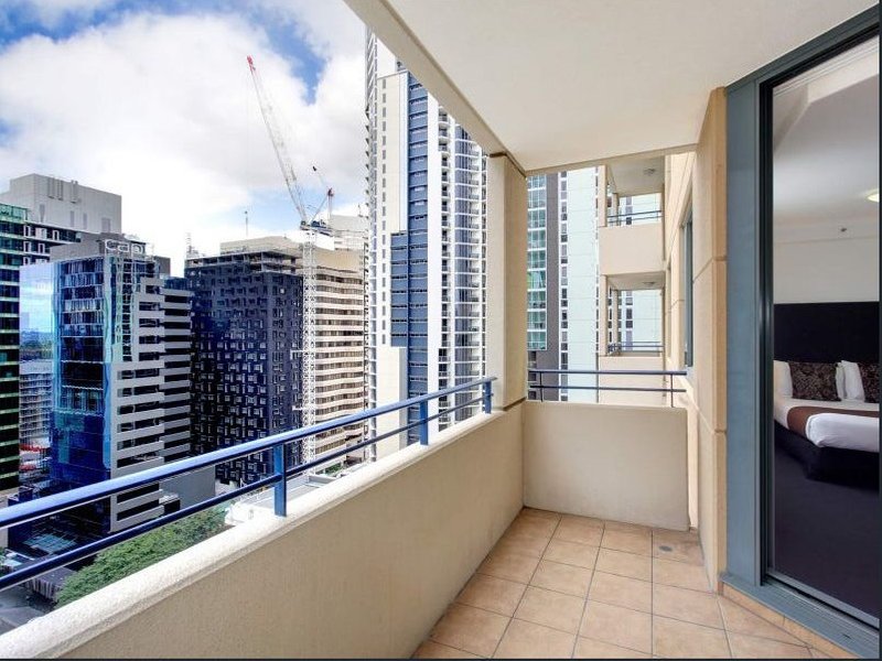 Photo - 1708/95 Charlotte Street, Brisbane City QLD 4000 - Image 5