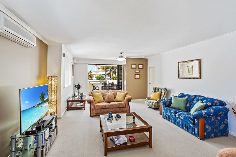 Photo - 1/71-73 Duporth Avenue, Maroochydore QLD 4558 - Image 4