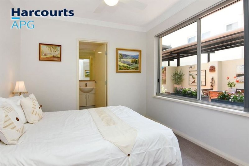 Photo - 17/1 Bonnefoi Blvd , Bunbury WA 6230 - Image 12