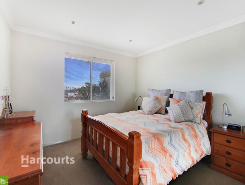 Photo - 1/71 Central Avenue, Oak Flats NSW 2529 - Image 6