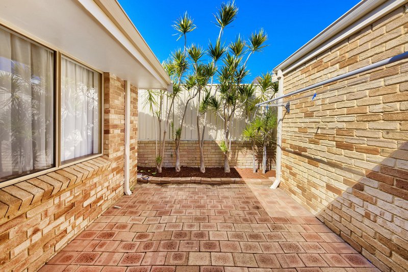 Photo - 1/71 Colin Road, Scarborough WA 6019 - Image 19