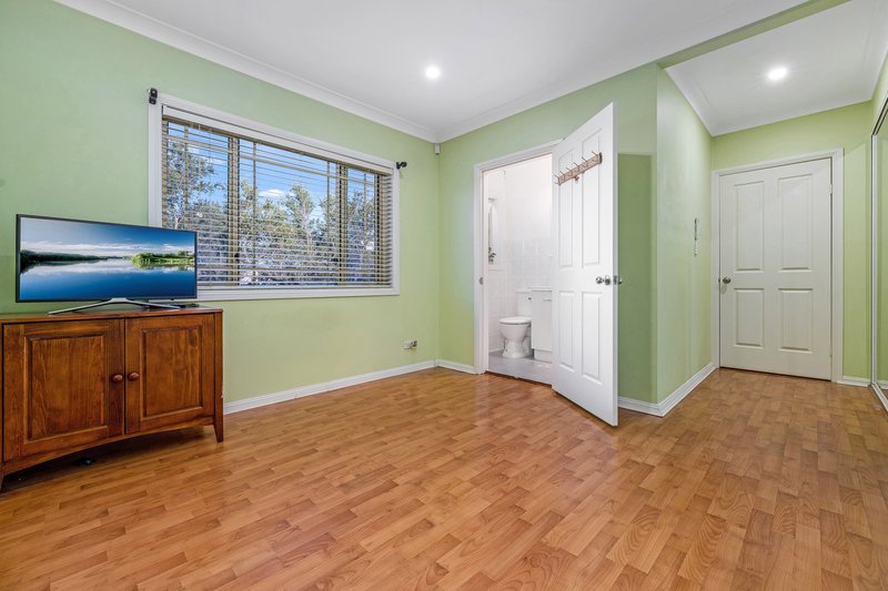 Photo - 1/71 Cragg Street, Condell Park NSW 2200 - Image 5