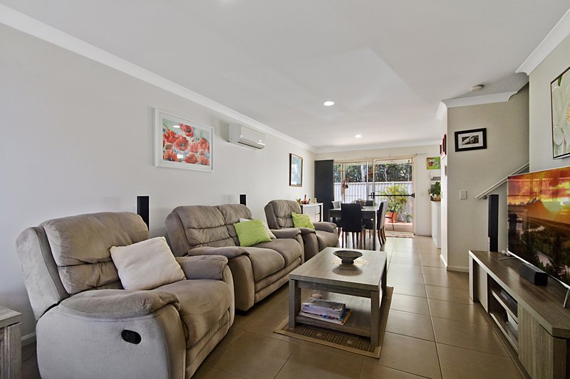 Photo - 17/1 Falcon Way, Tweed Heads South NSW 2486 - Image 2