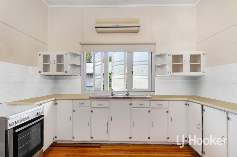 Photo - 171 Harold Street, West End QLD 4810 - Image 5