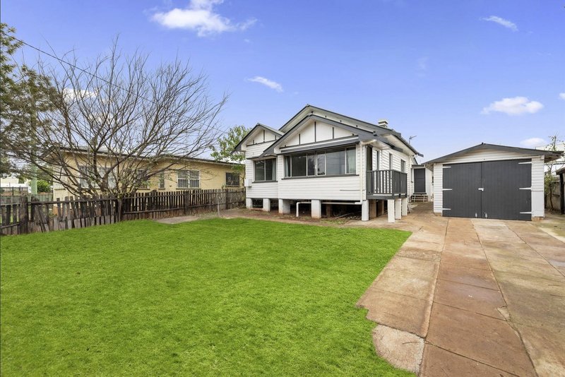 Photo - 171 Holberton Street, Newtown QLD 4350 - Image 1