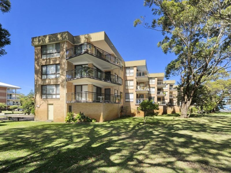 Photo - 17/1 Intrepid Close, Nelson Bay NSW 2315 - Image 11