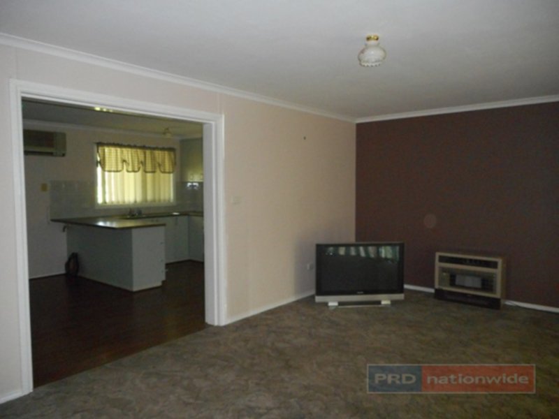 Photo - 171 Lambie Street, Tumut NSW 2720 - Image 4