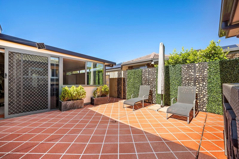 Photo - 171 Mabo Boulevard, Bonner ACT 2914 - Image 11