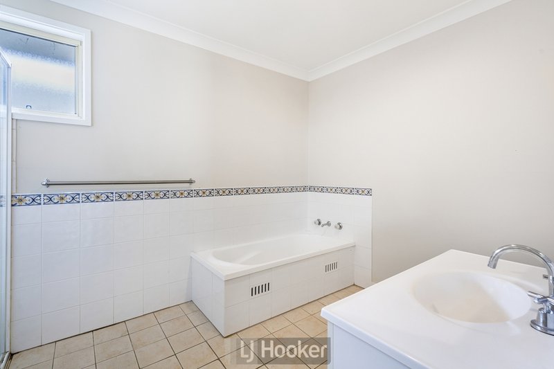 Photo - 171 Maryland Drive, Maryland NSW 2287 - Image 7