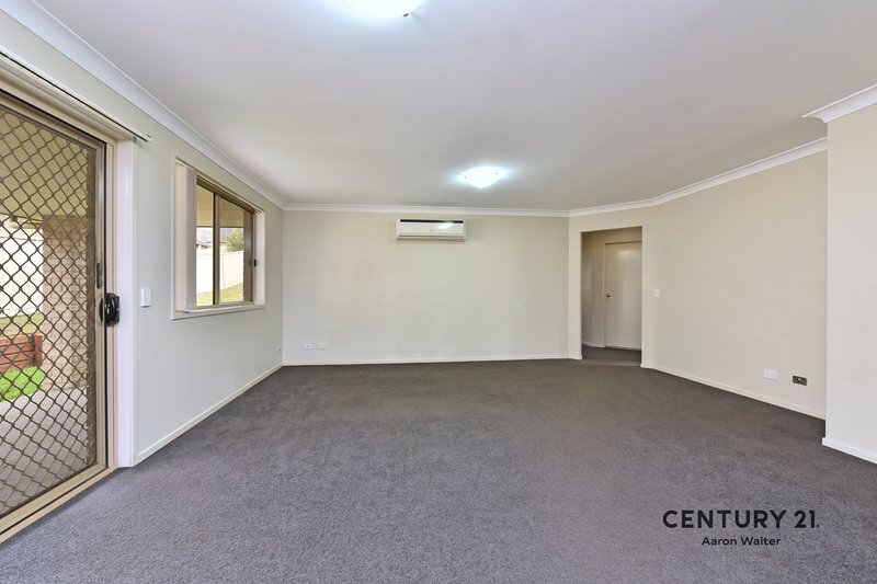 Photo - 171 Northlakes Drive, Cameron Park NSW 2285 - Image 11