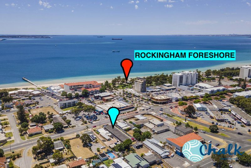 Photo - 171 Parkin Street, Rockingham WA 6168 - Image 2