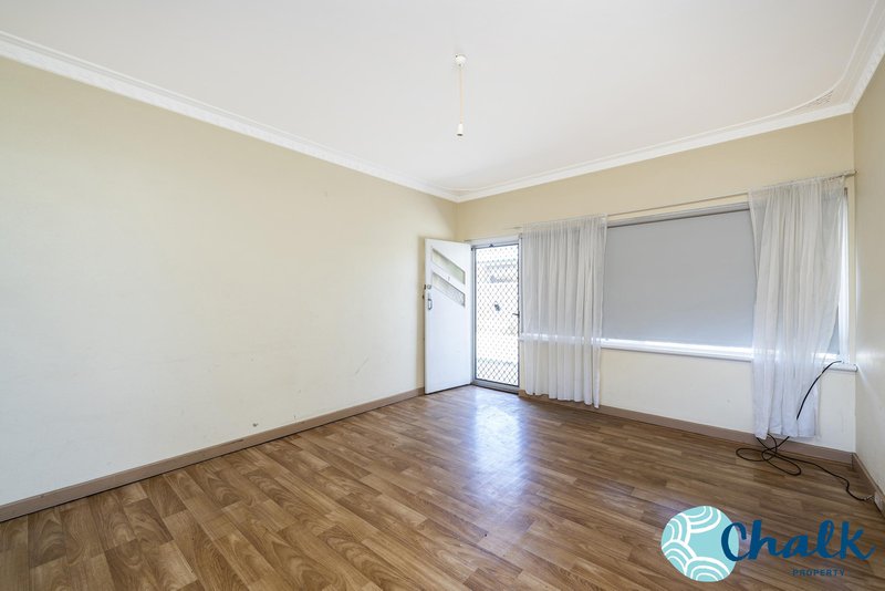 Photo - 171 Parkin Street, Rockingham WA 6168 - Image 14