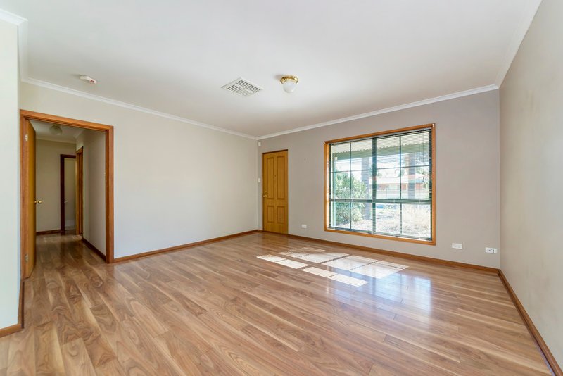 Photo - 1/71 Paxton Street, Willaston SA 5118 - Image 4