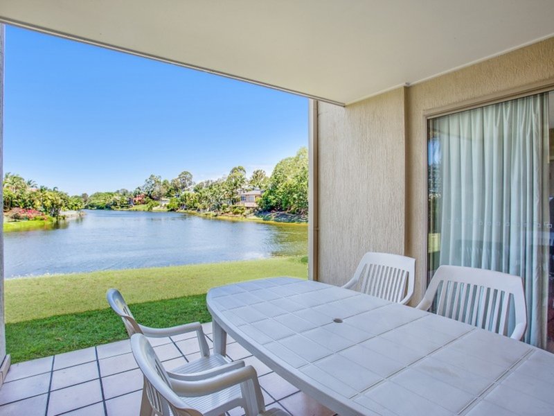 Photo - 17/1 Resort Drive, Robina QLD 4226 - Image 10