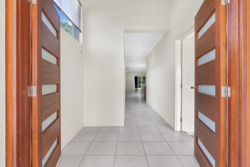 Photo - 171 Roberts Drive, Trinity Beach QLD 4879 - Image 4