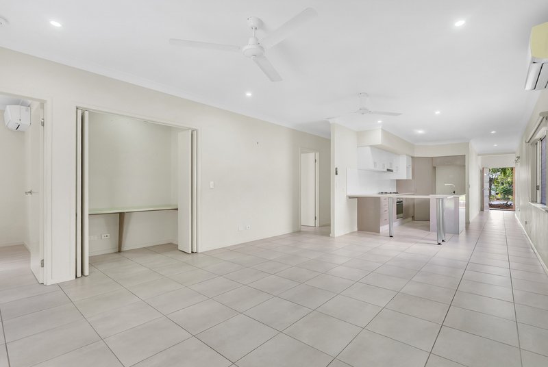 Photo - 171 Roberts Drive, Trinity Beach QLD 4879 - Image 5