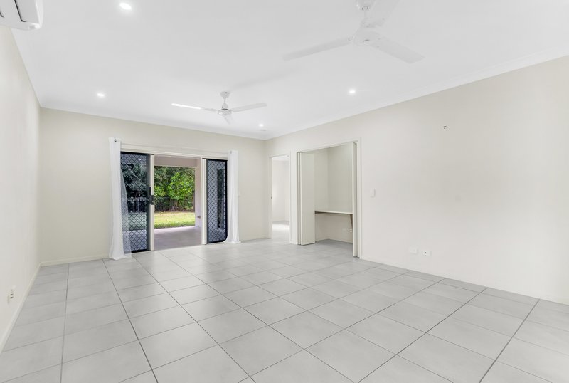 Photo - 171 Roberts Drive, Trinity Beach QLD 4879 - Image 8