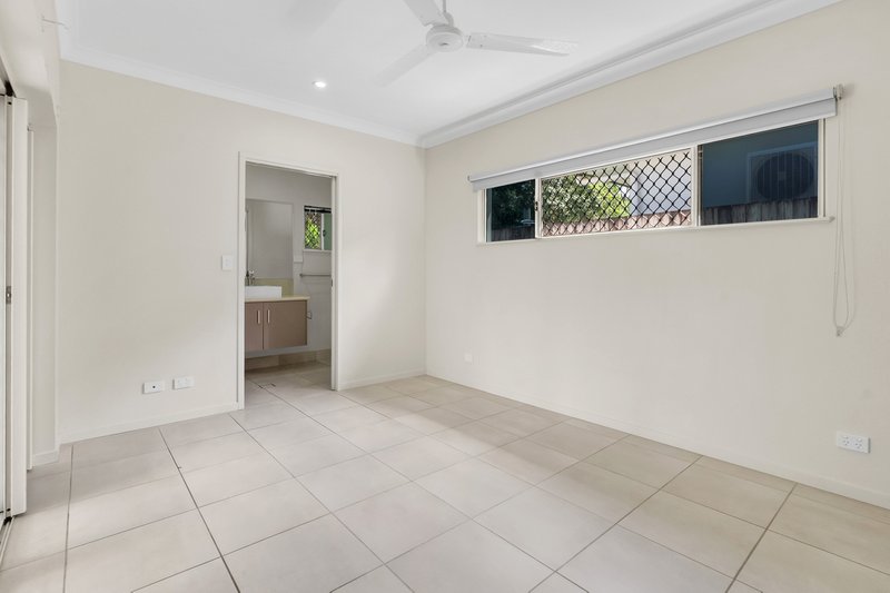 Photo - 171 Roberts Drive, Trinity Beach QLD 4879 - Image 11