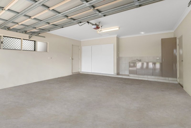Photo - 171 Roberts Drive, Trinity Beach QLD 4879 - Image 24