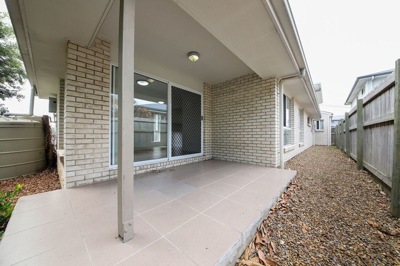 Photo - 1/71 Sibley Road, Wynnum West QLD 4178 - Image 11