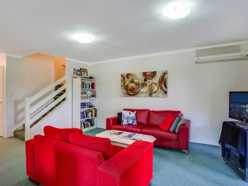 Photo - 17/1 University Drive, Robina QLD 4226 - Image 1