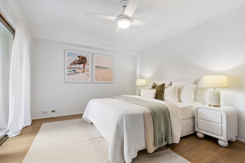 Photo - 17/101 Coutts Street, Bulimba QLD 4171 - Image 6