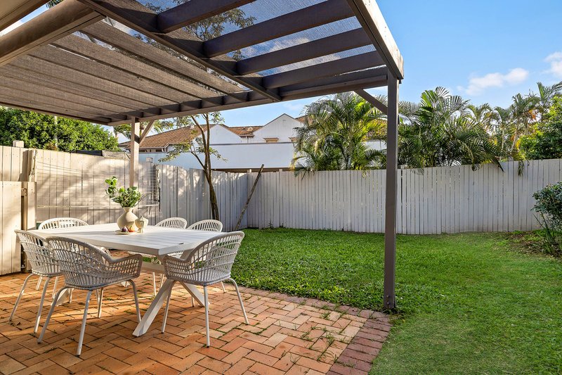 Photo - 17/101 Coutts Street, Bulimba QLD 4171 - Image 13