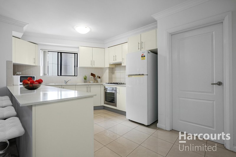 Photo - 17/101 Marsden Street, Parramatta NSW 2150 - Image 7