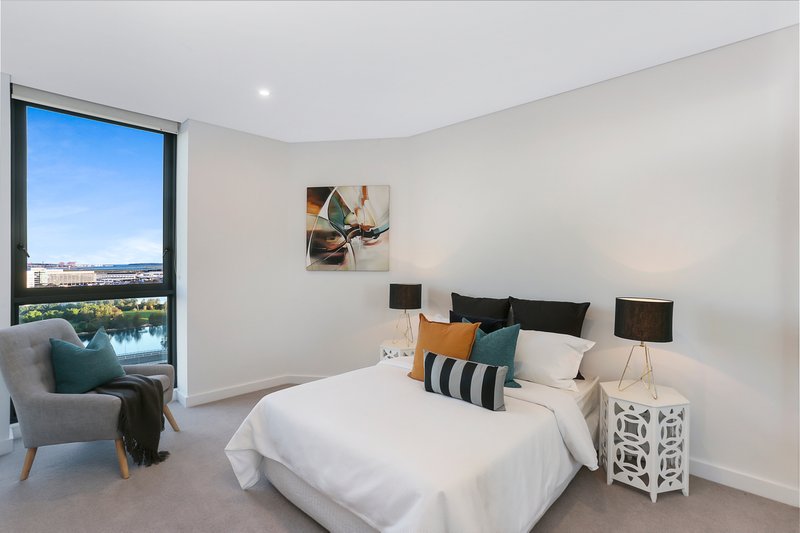 Photo - 1710/20 Chisholm Street, Wolli Creek NSW 2205 - Image 6