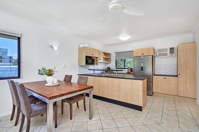 Photo - 17/106 Moore Street, Trinity Beach QLD 4879 - Image 2