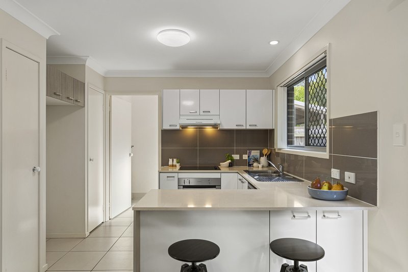 Photo - 17/11 Corella Place, Runcorn QLD 4113 - Image 12